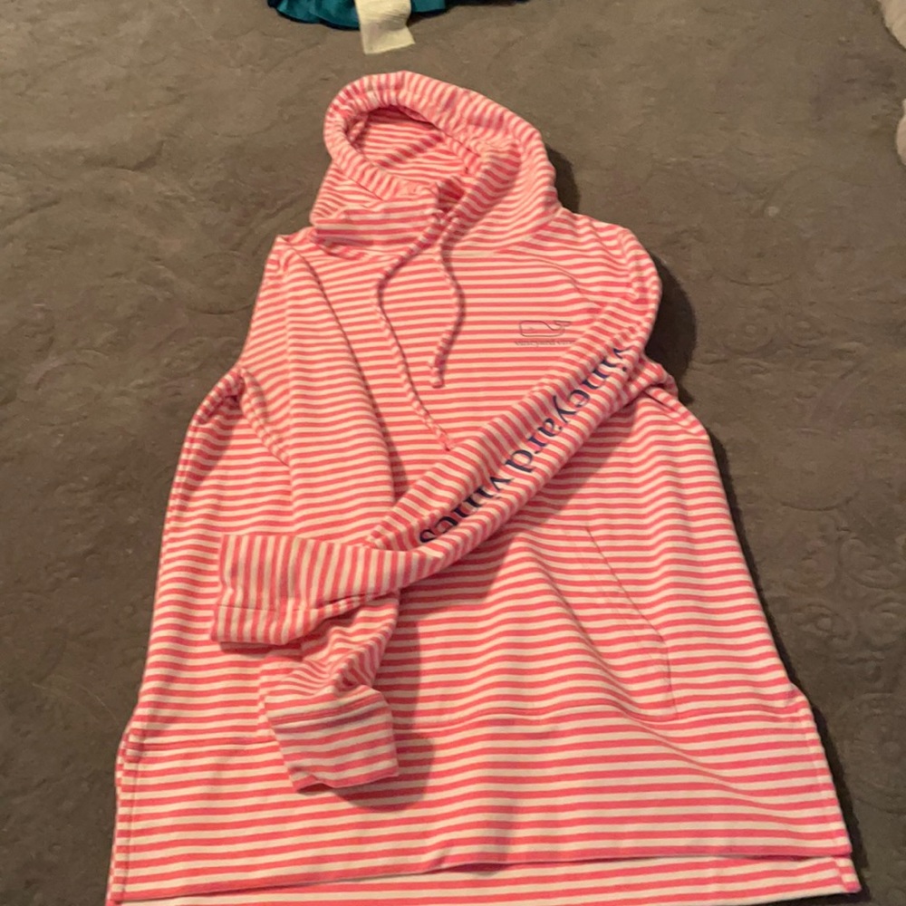 Vineyard Vines pullover